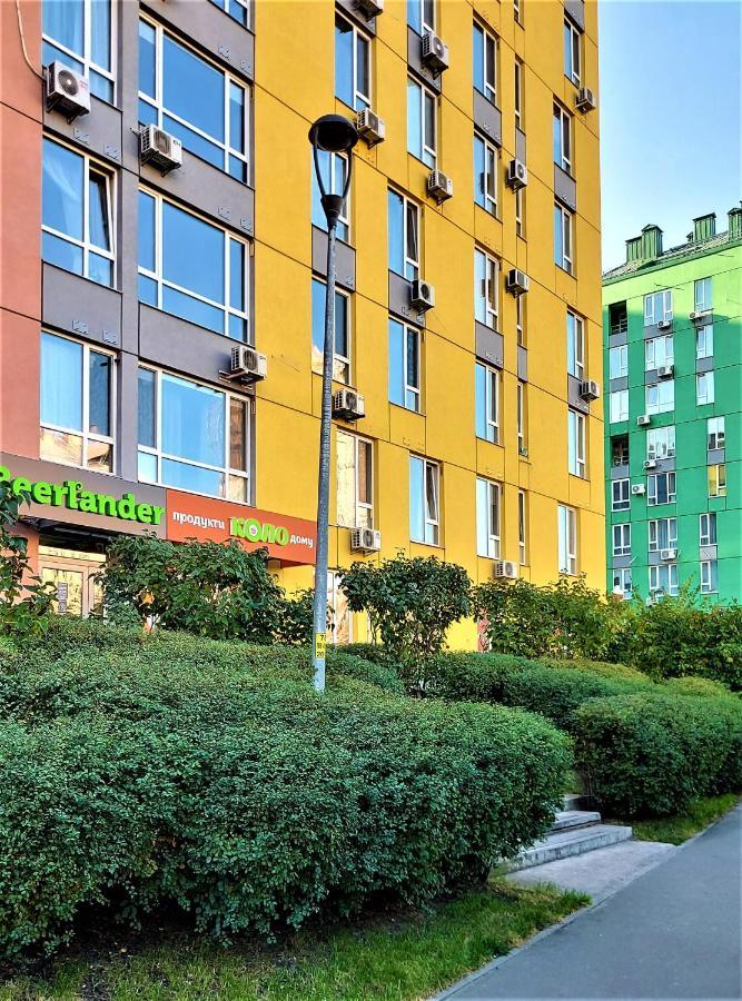 Смарт-Апартаменти На 1 Поверсі Kyjev Exteriér fotografie